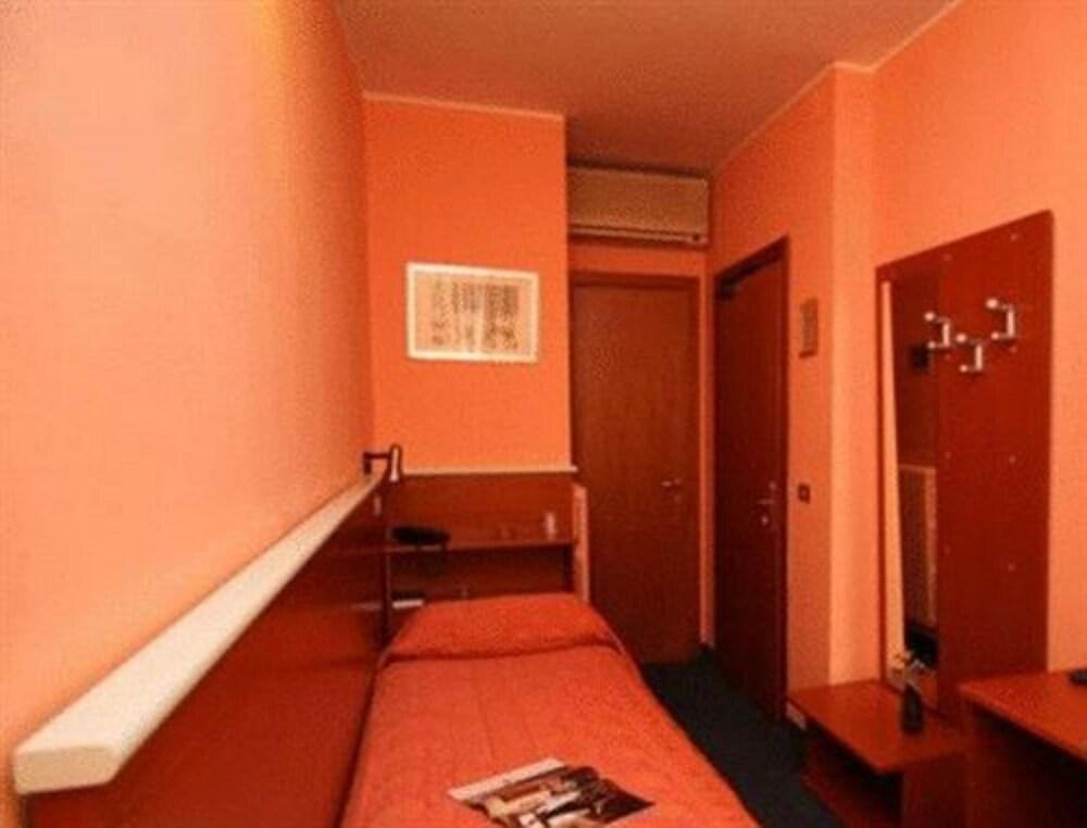Hotel Del Sud Milano Dış mekan fotoğraf