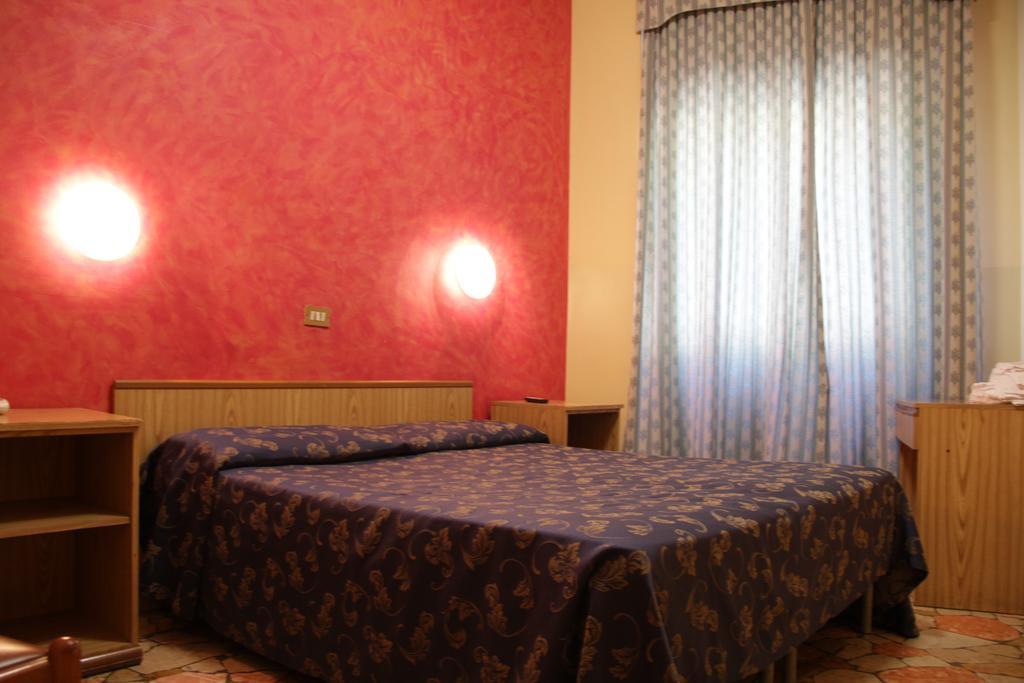 Hotel Del Sud Milano Dış mekan fotoğraf