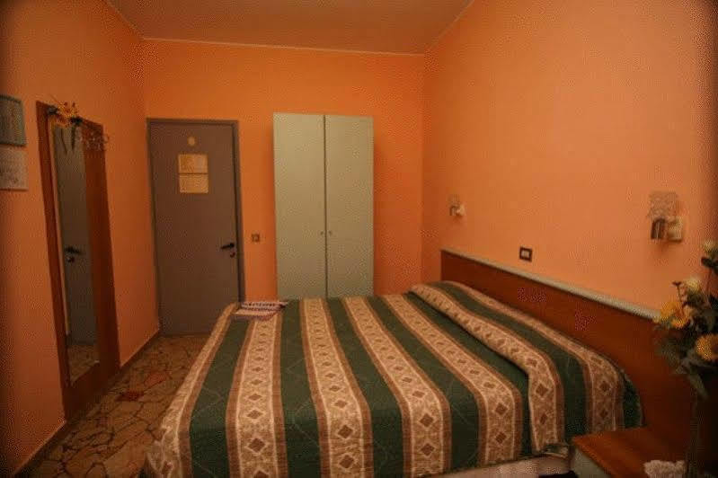 Hotel Del Sud Milano Dış mekan fotoğraf