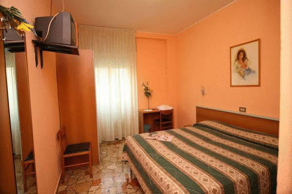 Hotel Del Sud Milano Dış mekan fotoğraf